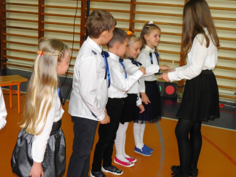 Pasowanie na ucznia klasy I.